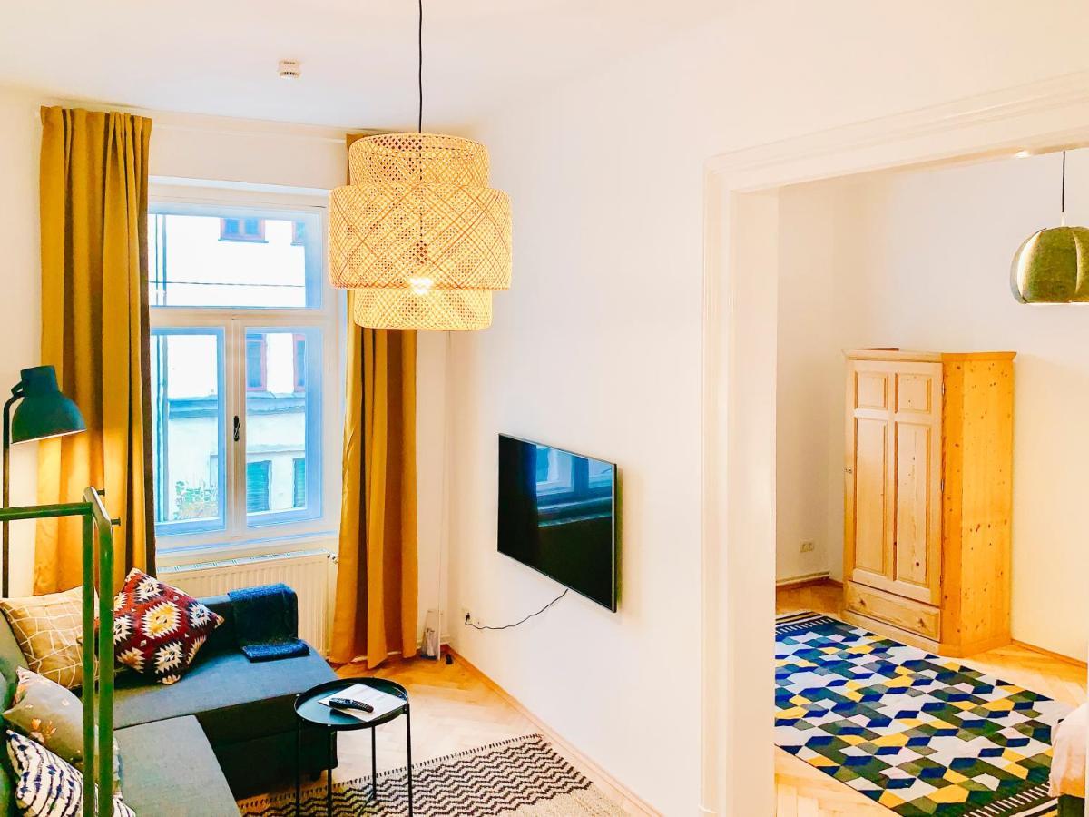Contemporary City Apartment - By Nahuen Suites Štýrský Hradec Exteriér fotografie